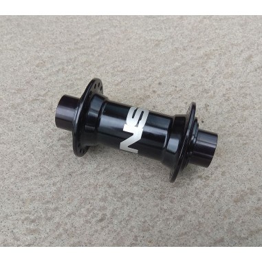 NS Bikes Primary 20 Simple front hub - 32H - black