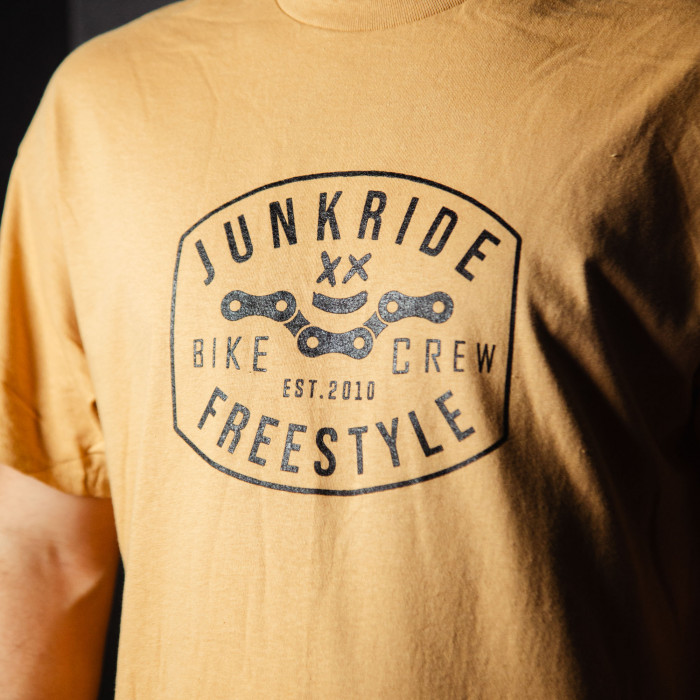 JUNKRIDE FREESTYLE TEE GOLD