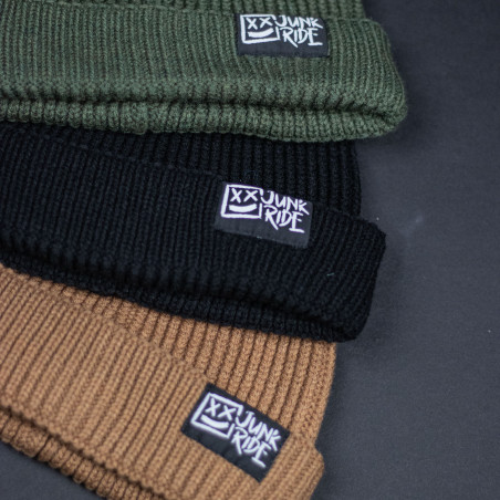 JUNKRIDE BEANIE SHORT BLACK