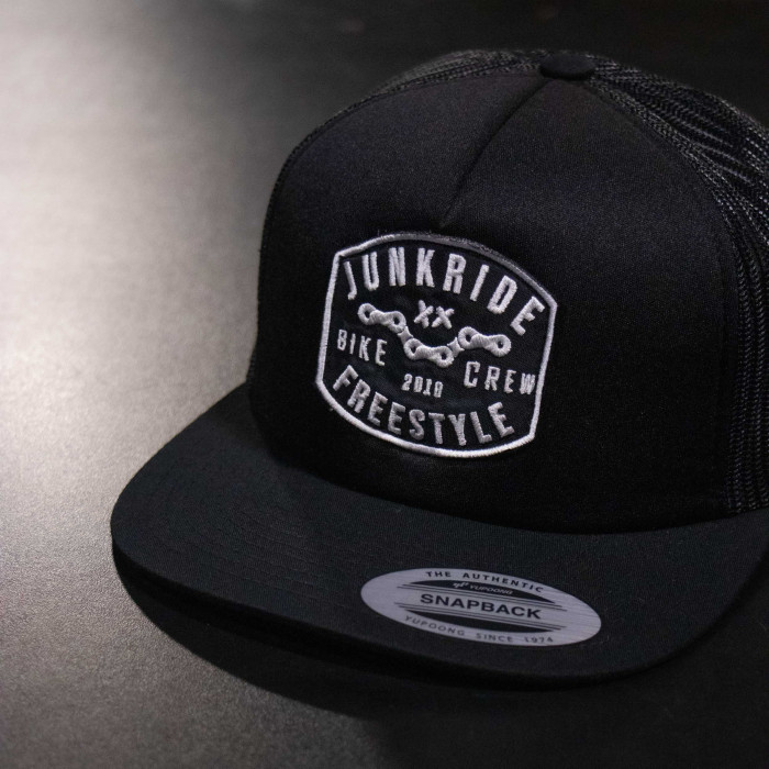 JUNKRIDE FREESTYLE FOAM TRUCKER ŠILTOVKA